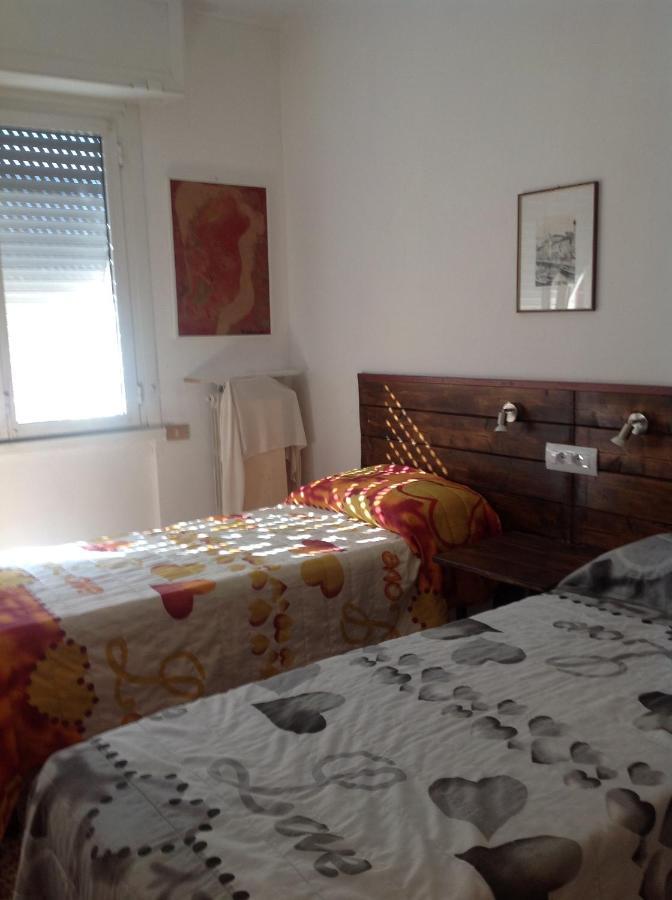 Appartamento Di Olga Lecco Bagian luar foto